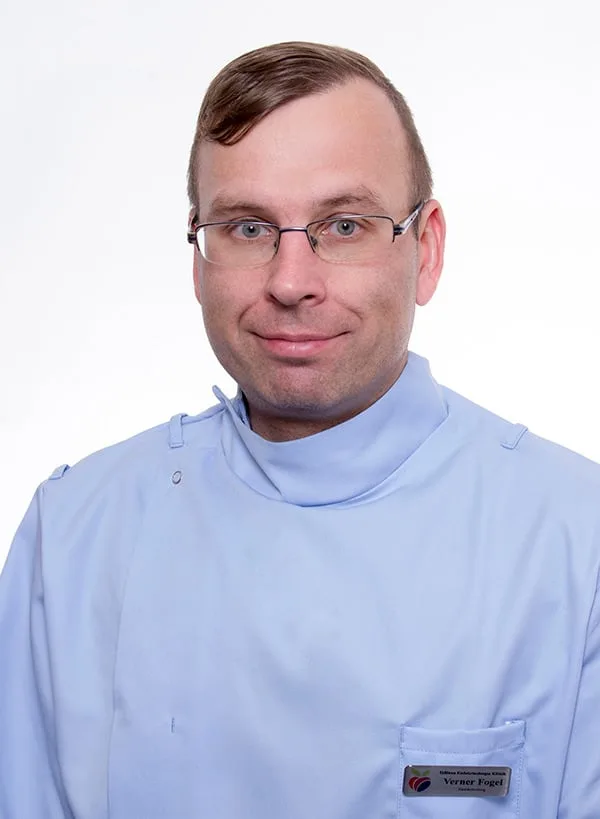 Dr. Verner Fogel